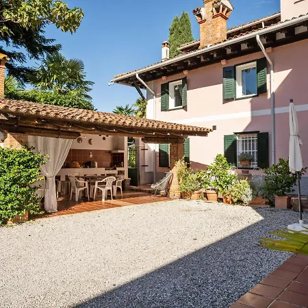 Sophisticated In With Terrace Villa Polazzo
